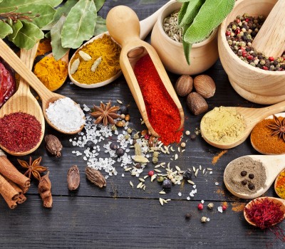 Conhecendo os temperos e especiarias